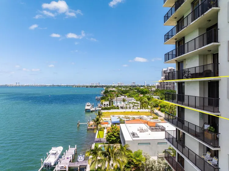 Venetian Isle Condo #801 image #24