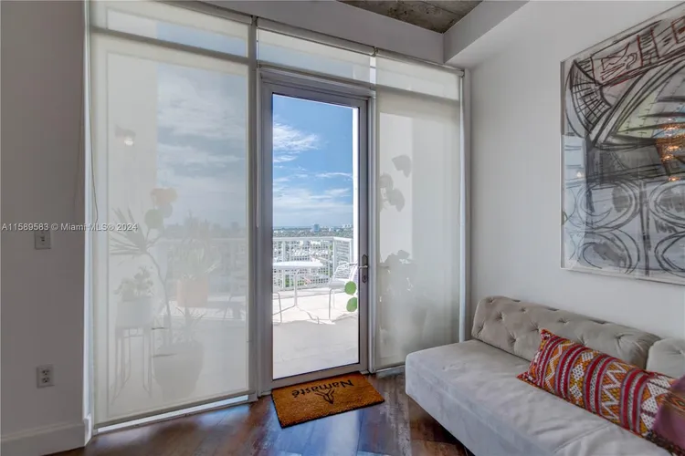 Neo Lofts #PHII08 image #17