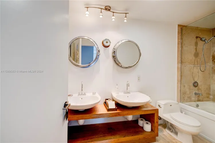 Neo Lofts #PHII08 image #29