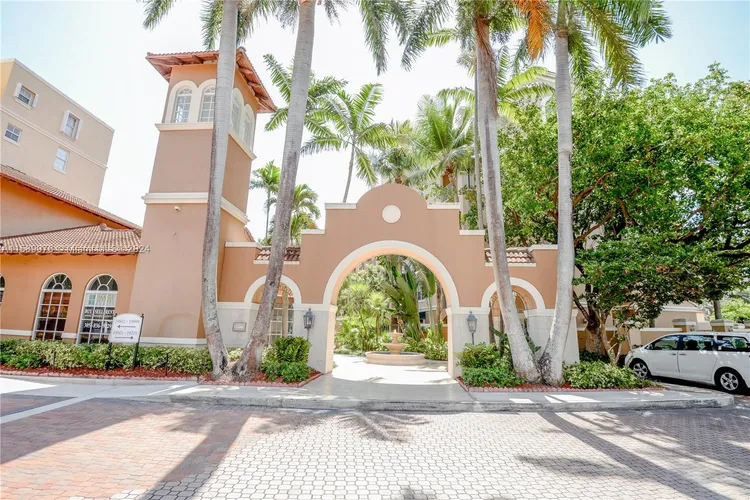 The Yacht Club at Aventura #7103 image #49