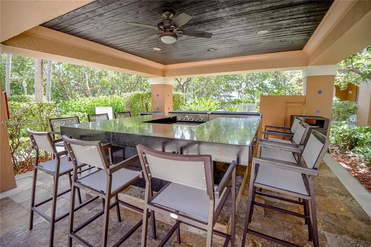 The Yacht Club at Aventura #7103 image #54