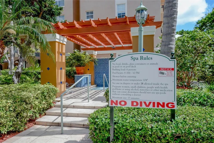 The Yacht Club at Aventura #7103 image #56