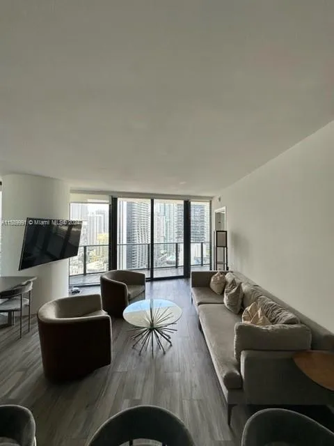 SLS Lux Brickell #2804 image #9