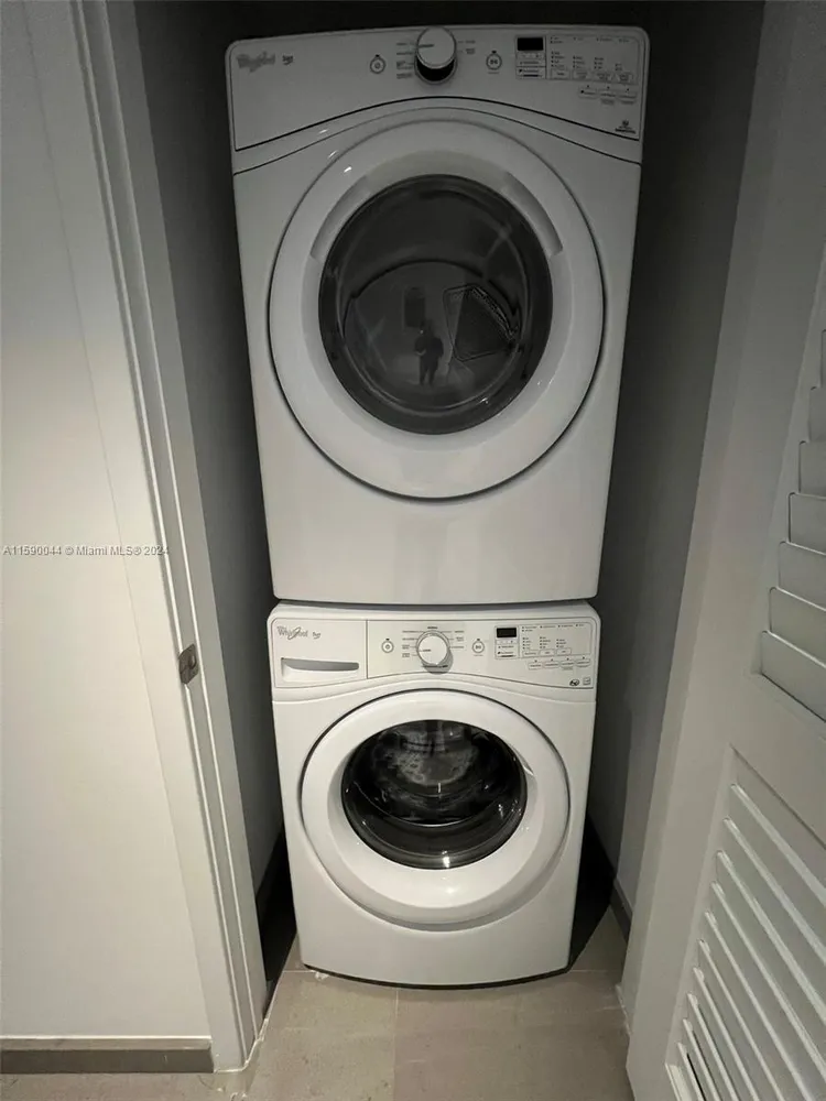 Rise Brickell City Centre #3508 image #8