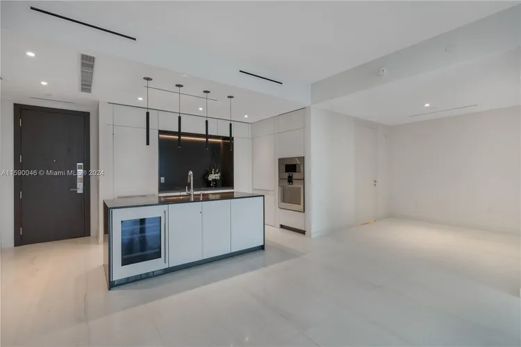 Aston Martin Residences #3105 image #11