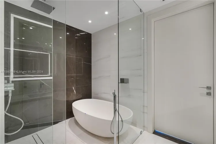 Aston Martin Residences #3105 image #21