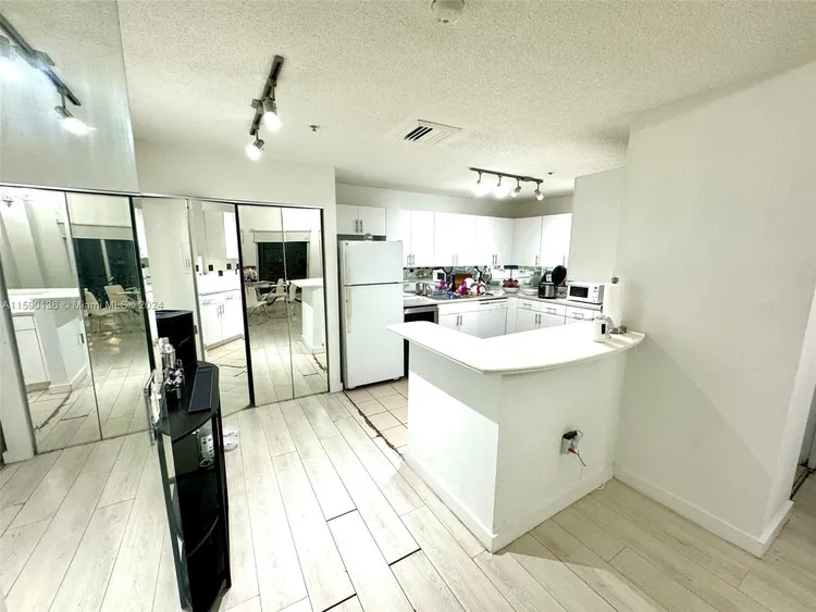 Flamingo South Beach #L42S image #12