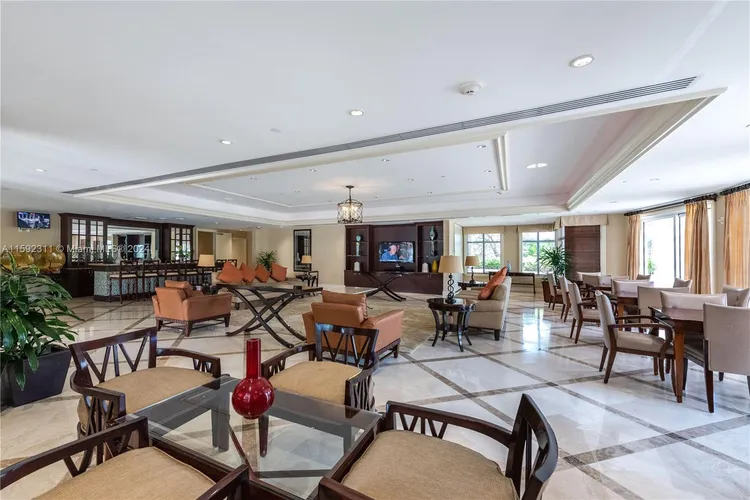 Turnberry Village #420 image #31