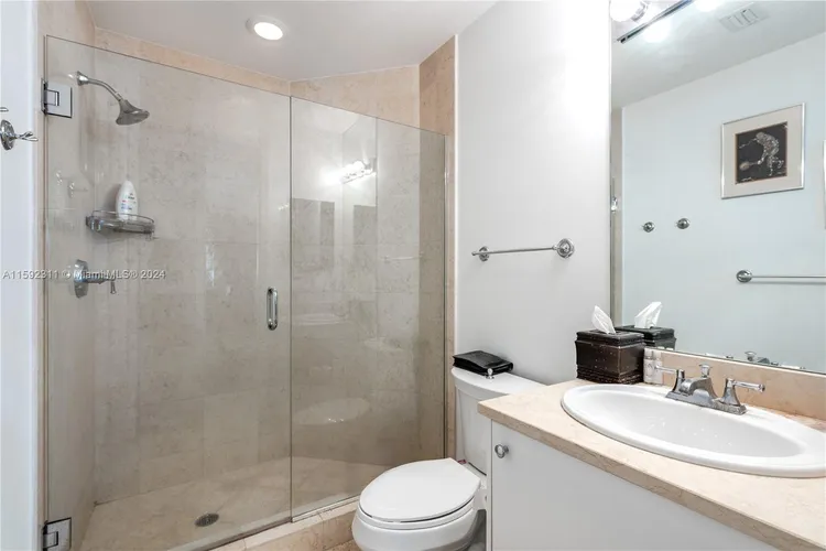 Turnberry Village #420 image #7