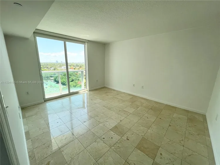 Skyline On Brickell #1111 image #8