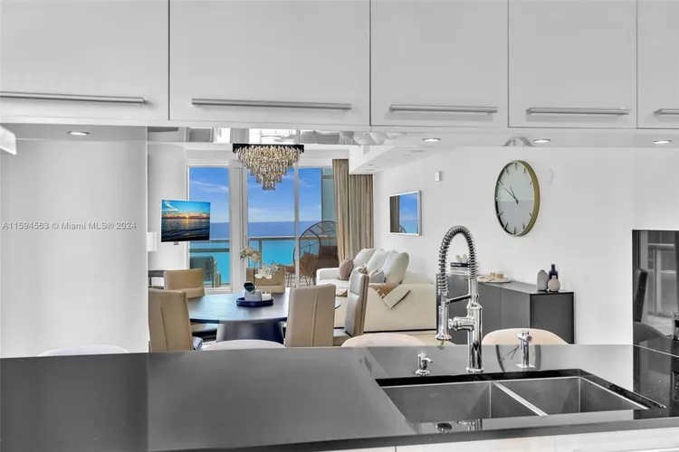 Jade Ocean #2208 image #10