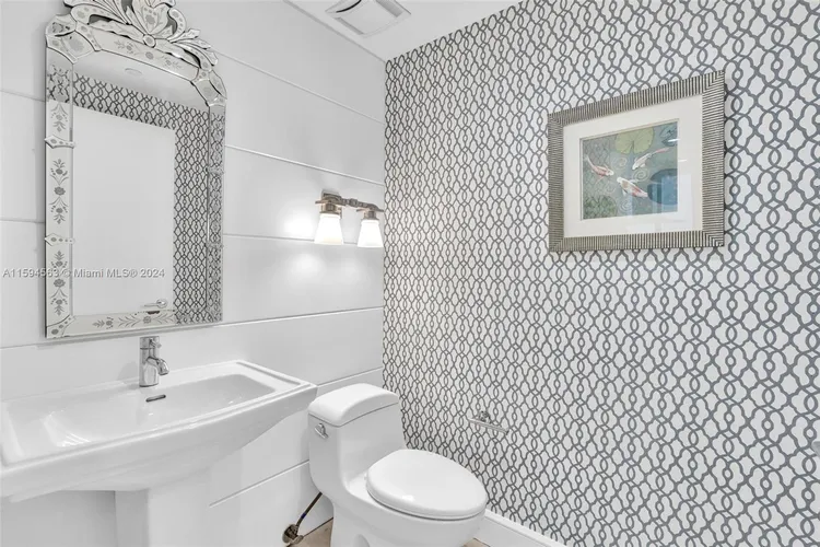 Jade Ocean #2208 image #33