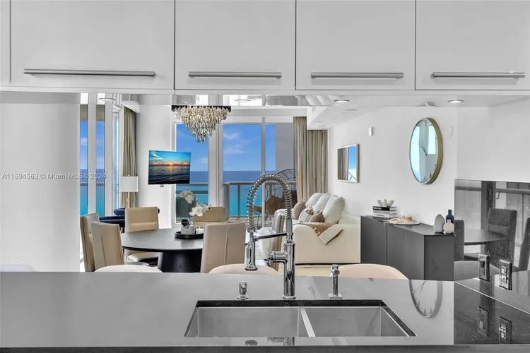 Jade Ocean #2208 image #9