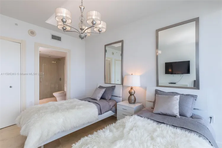 Epic #3103 image #10