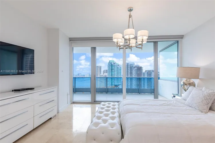 Epic #3103 image #14