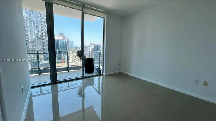 Mint #2404 image #11