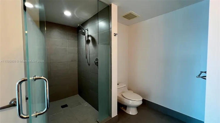 Mint #2404 image #18