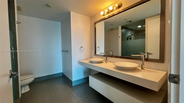 Mint #2404 image #19