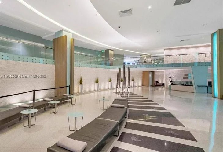 Mint #2404 image #21