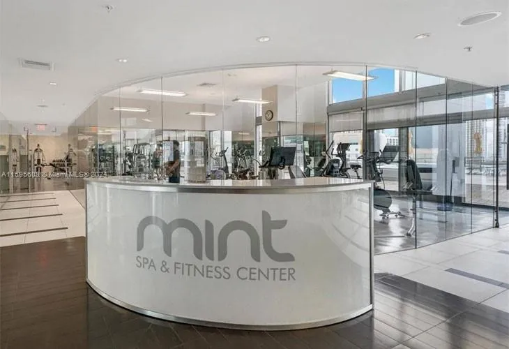 Mint #2404 image #24