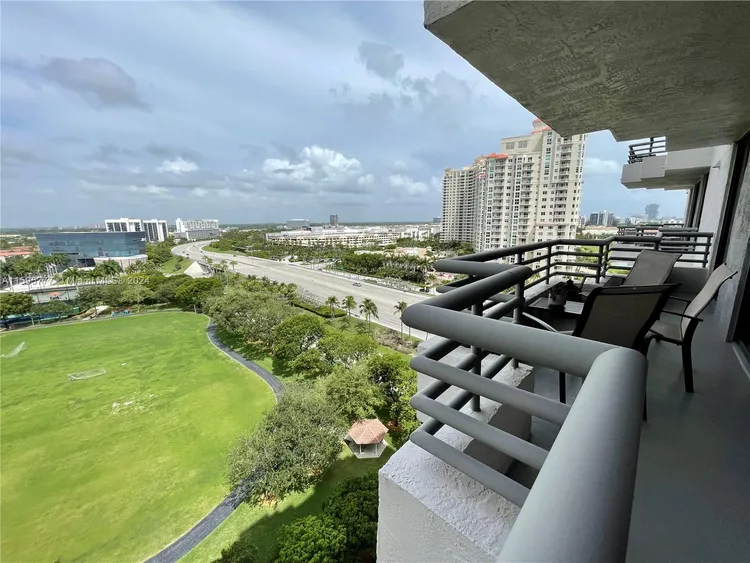 Parc Central South #1405 image #23