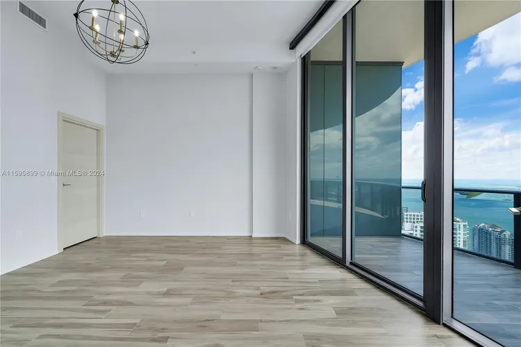 SLS Lux Brickell #PH5601 image #11
