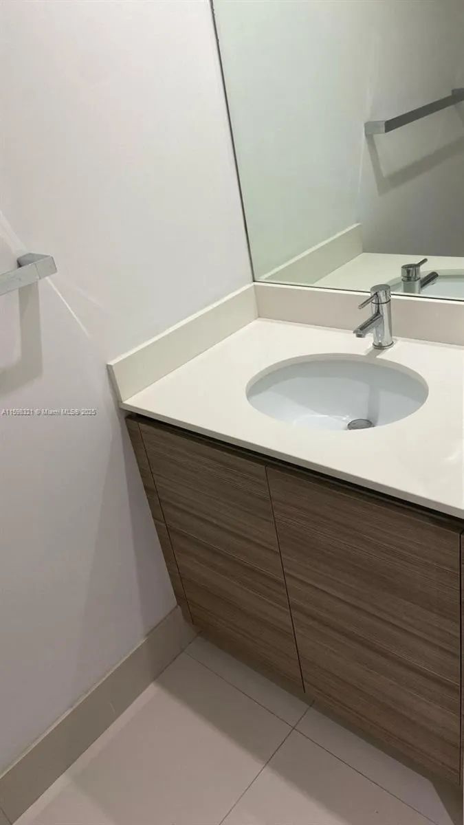 Hyde Midtown #915 image #16