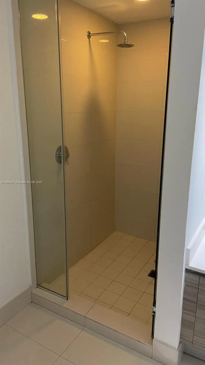 Hyde Midtown #915 image #17