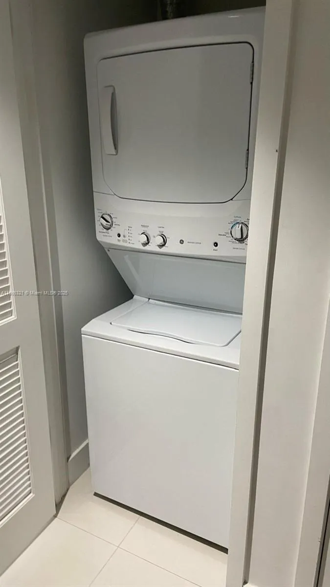 Hyde Midtown #915 image #23