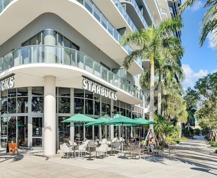 Hyde Midtown #915 image #29