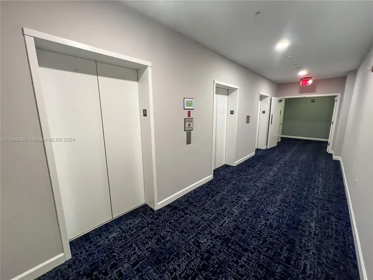 Metropolis at Dadeland #2601 image #27