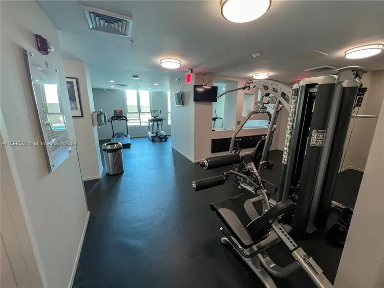 Metropolis at Dadeland #2601 image #39