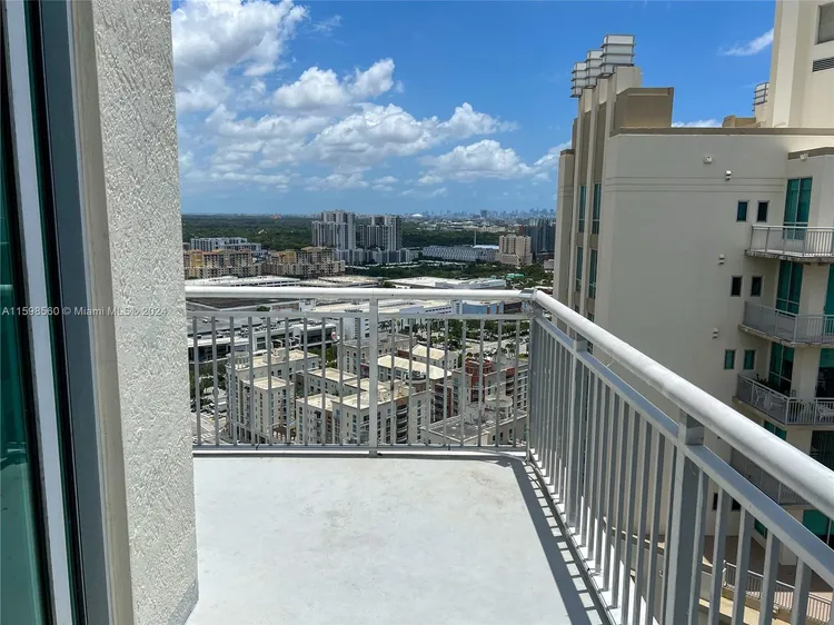 Metropolis at Dadeland #2601 image #6