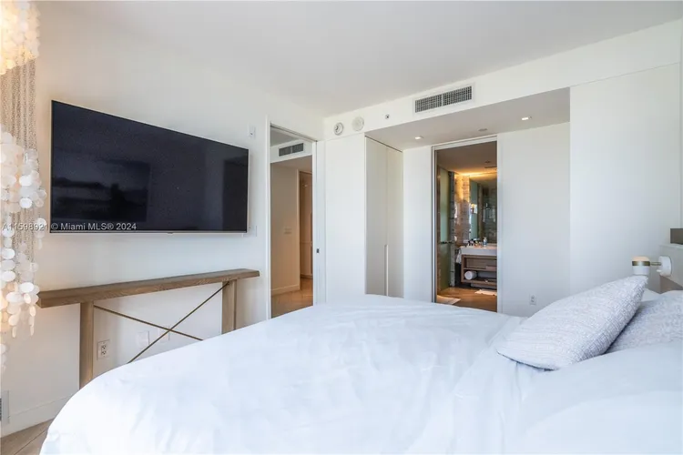 W South Beach #1709 image #11