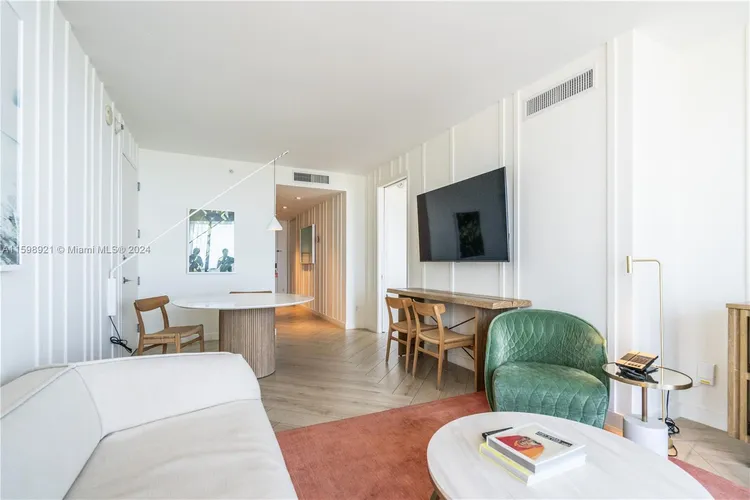 W South Beach #1709 image #6