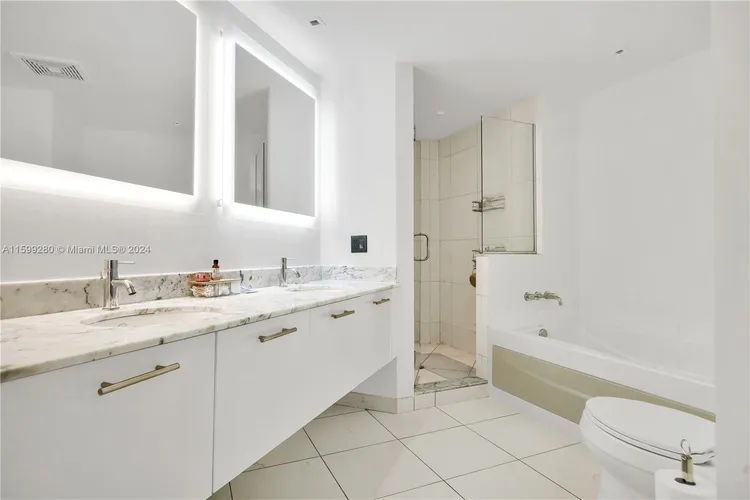 500 Brickell #3802 image #11