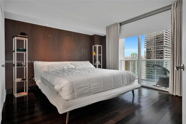 500 Brickell #3802 image #9