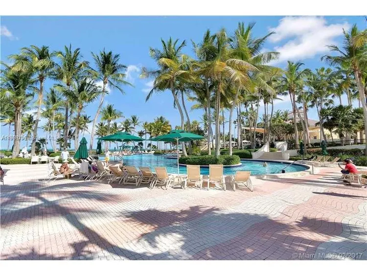 Ocean Club - Lake Villa Three #509 image #9