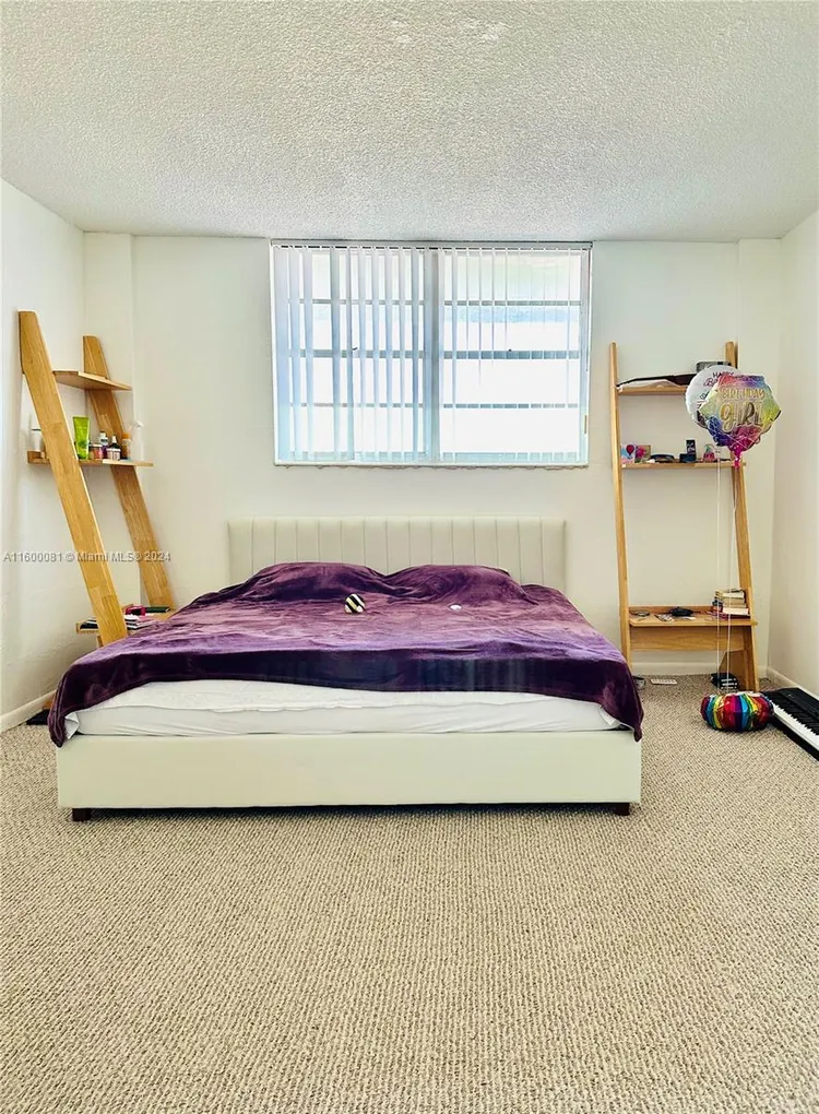 Oceanview #1611 image #9