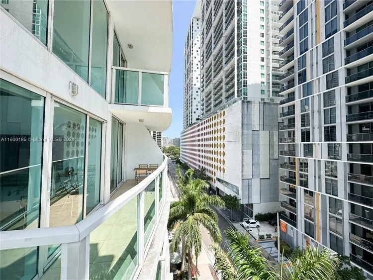 Brickell on the River South #512 image #10