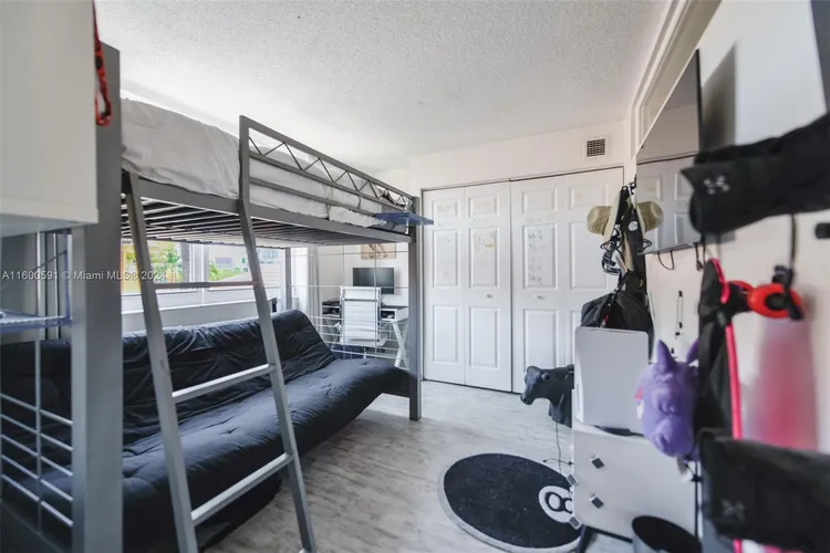 Yacht Club at Portofino #309 image #14