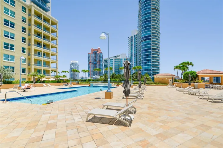 Yacht Club at Portofino #309 image #17