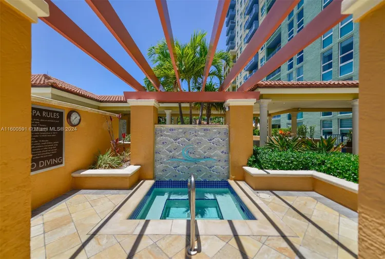 Yacht Club at Portofino #309 image #24