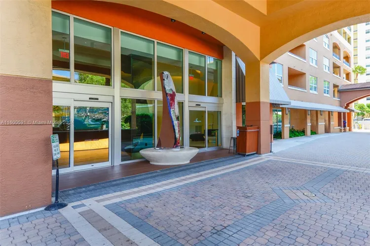 Yacht Club at Portofino #309 image #32