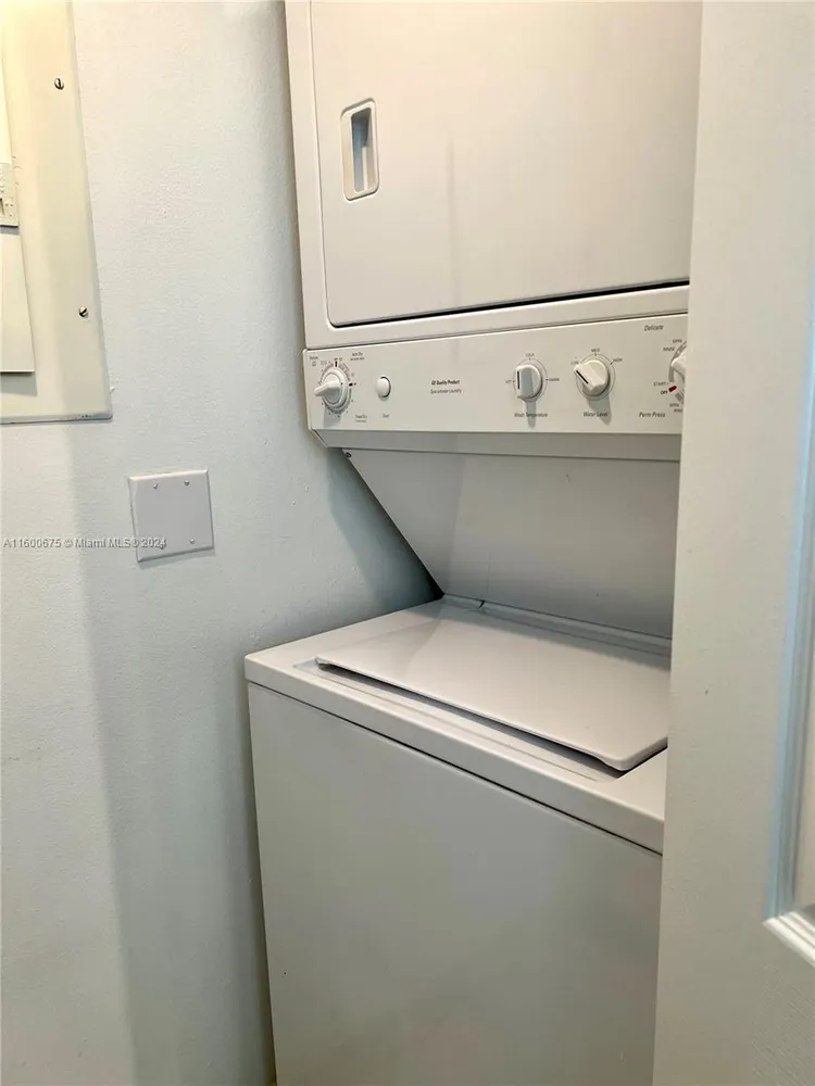 Yacht Club at Portofino #1208 image #20