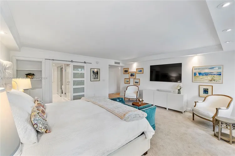 Three Grove Isle Condo #C202 image #18
