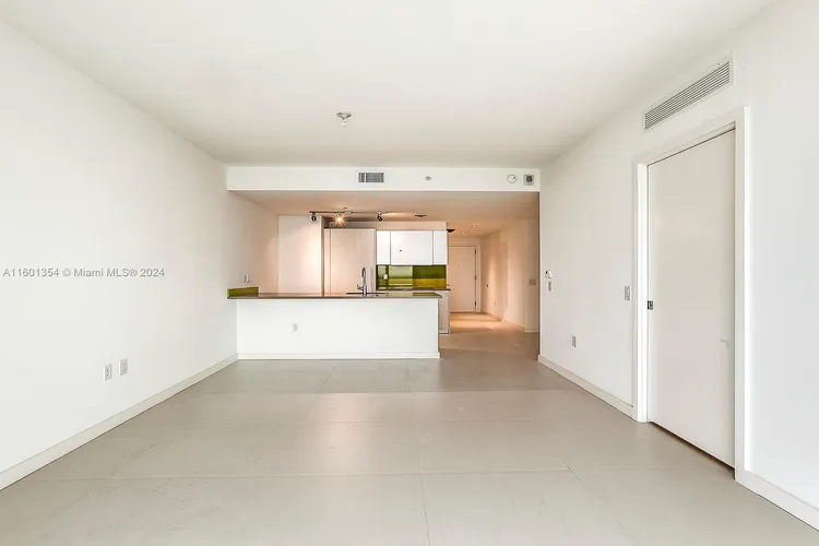 Paraiso Bayviews #1610 image #11