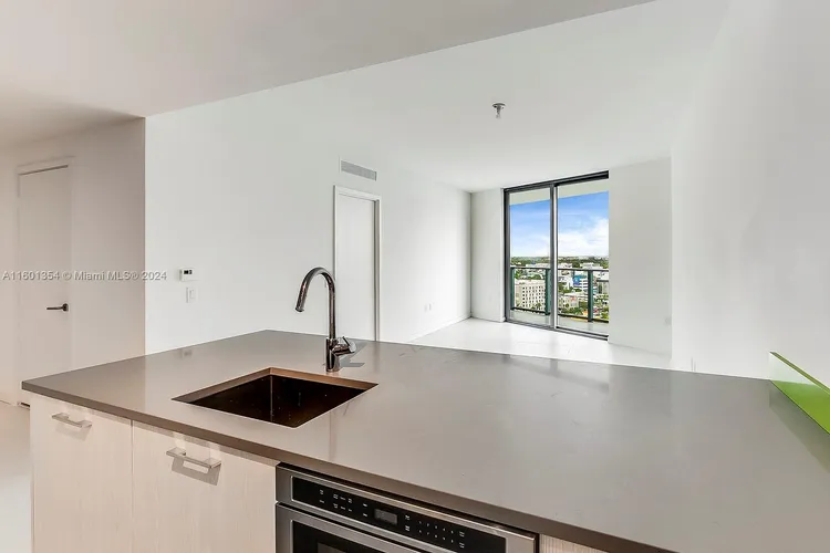 Paraiso Bayviews #1610 image #12