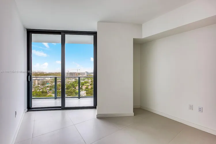 Paraiso Bayviews #1610 image #15