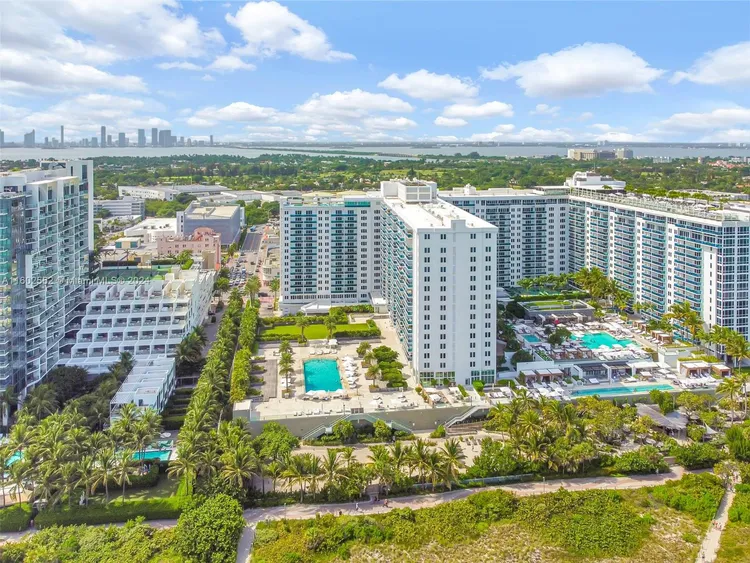 Roney Palace #1542 image #14